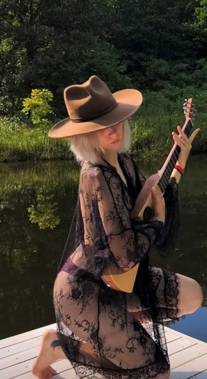 Lordofthemoths Thetravelongtics Nude Leaks OnlyFans Photos #1