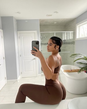 LovelyLesh Nude Leaks OnlyFans Photos #1