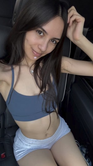 Caryn marjorie Nude Leaks OnlyFans Photos #17
