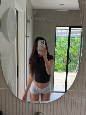 Caryn marjorie Nude Leaks OnlyFans Photos #20
