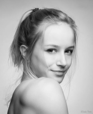 Aline Dessine Nude Leaks OnlyFans Photos #2