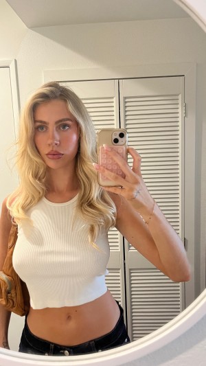 Paislee Prince Eden Gross Grannygirlfriend Nude Leaks OnlyFans Photos #16