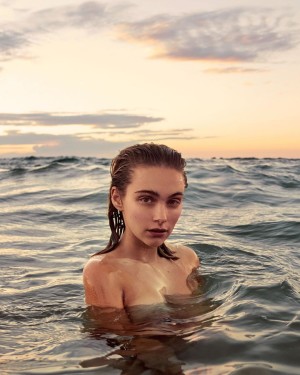 Nikki Hillier Nude Leaks OnlyFans Photos #4