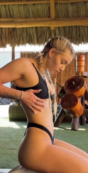 Therealbrittfit Nude Leaks OnlyFans Photos #37